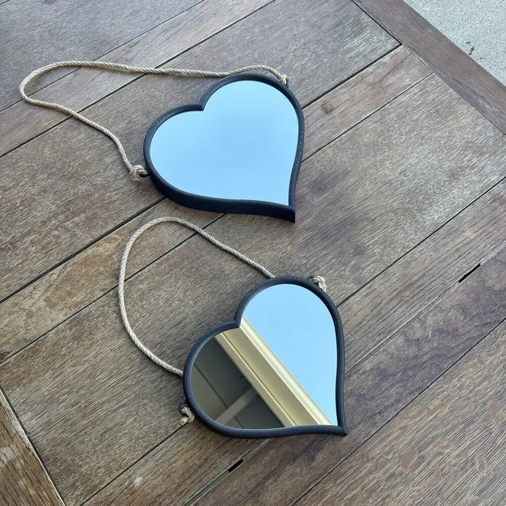 Rustic/industrial/coastal heart mirrors ￼